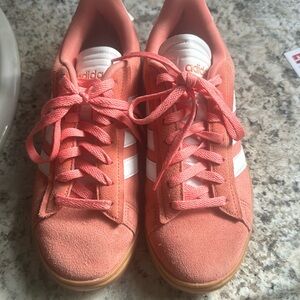 Adidas Cloud foam Sneakers